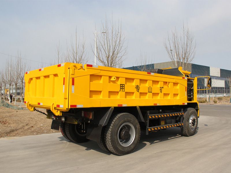  25噸四不像運(yùn)輸車